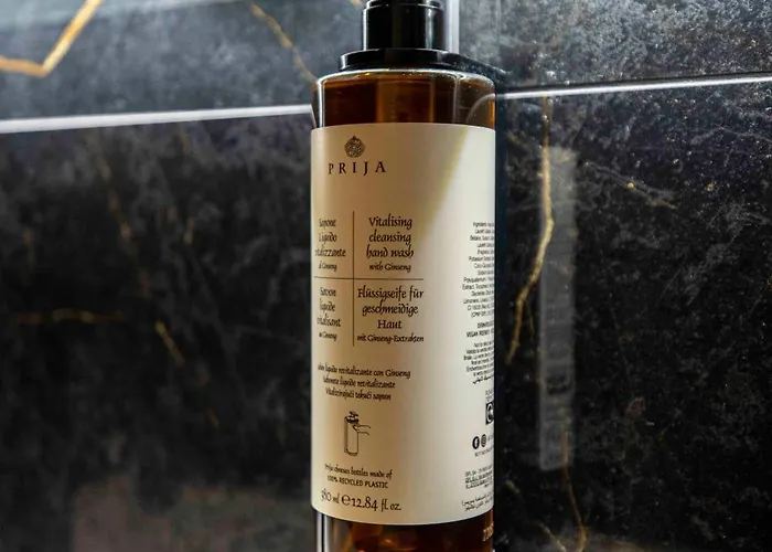 At Luxury Navona 2 Gasthof