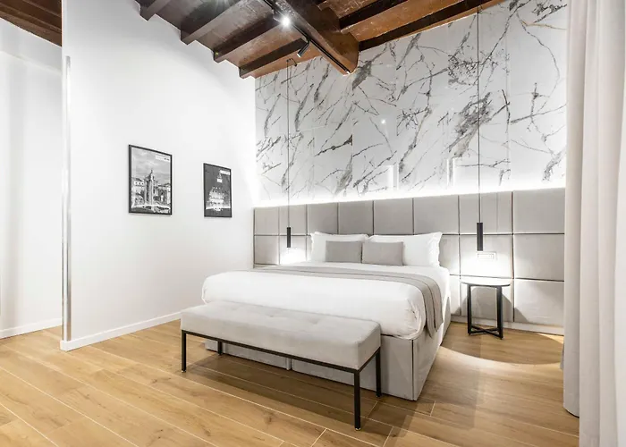 At Luxury Navona 2 4*