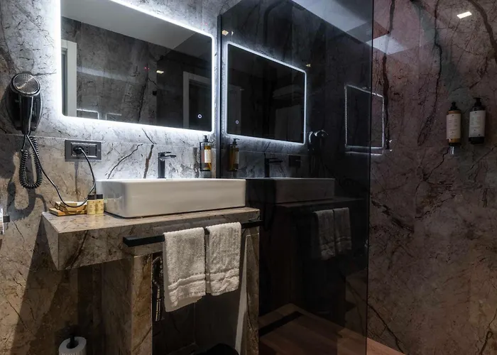 At Luxury Navona 2 Gasthof
